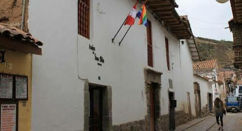 Puma's House